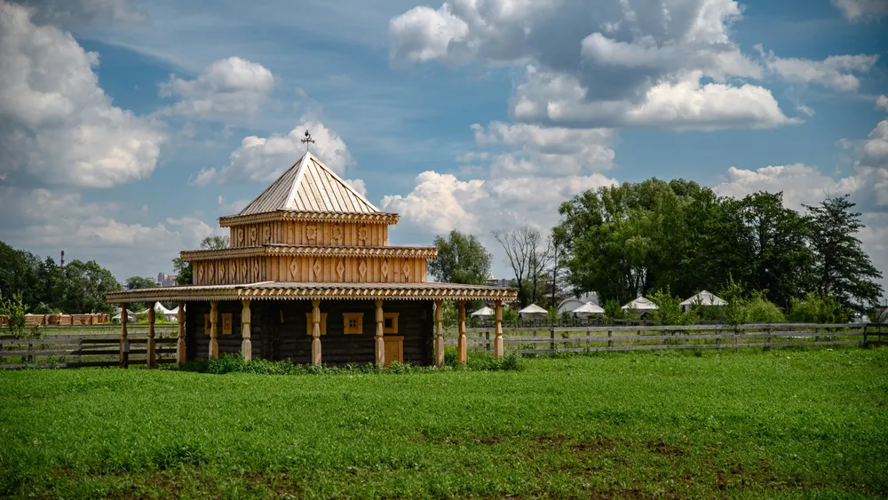 Парк-отель Остров Царская усадьба