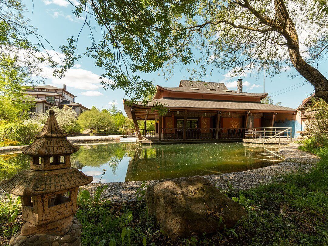 Загородная база отдыха Чайна Таун