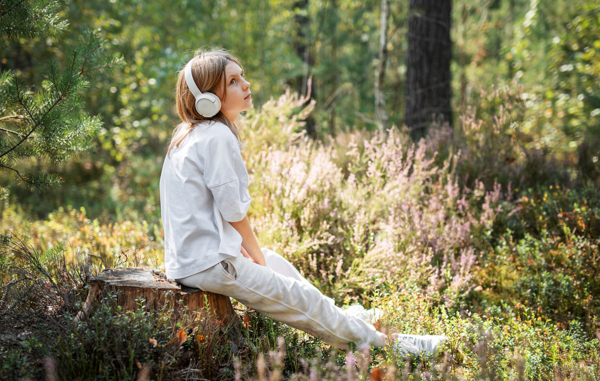 Звукотерапия шум леса и моря