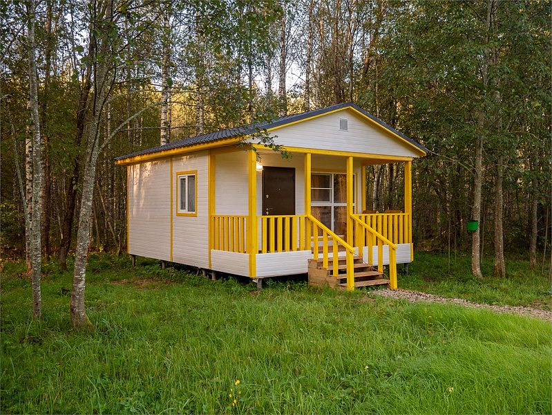 Глэмпинг Модная коза