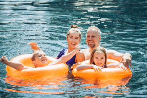 Безопасный отдых у воды с детьми